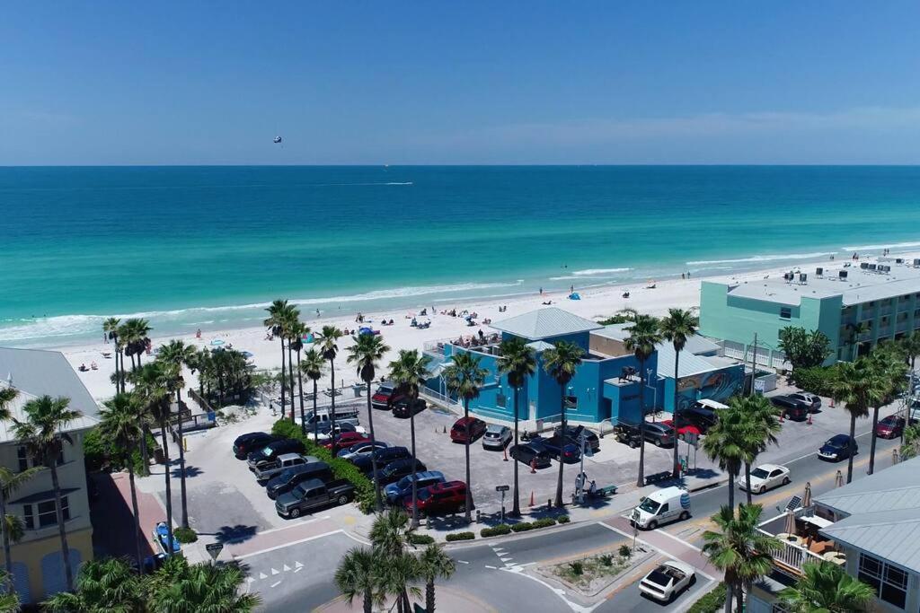Апартаменти Minutes To Anna Maria Island Брейдентон Екстер'єр фото